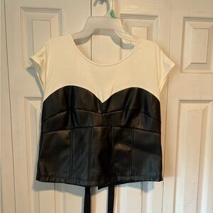 Versona XL Bustier Cordet Faux Leather Top